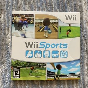 Wii Sports game, barely used, no scratches on cd